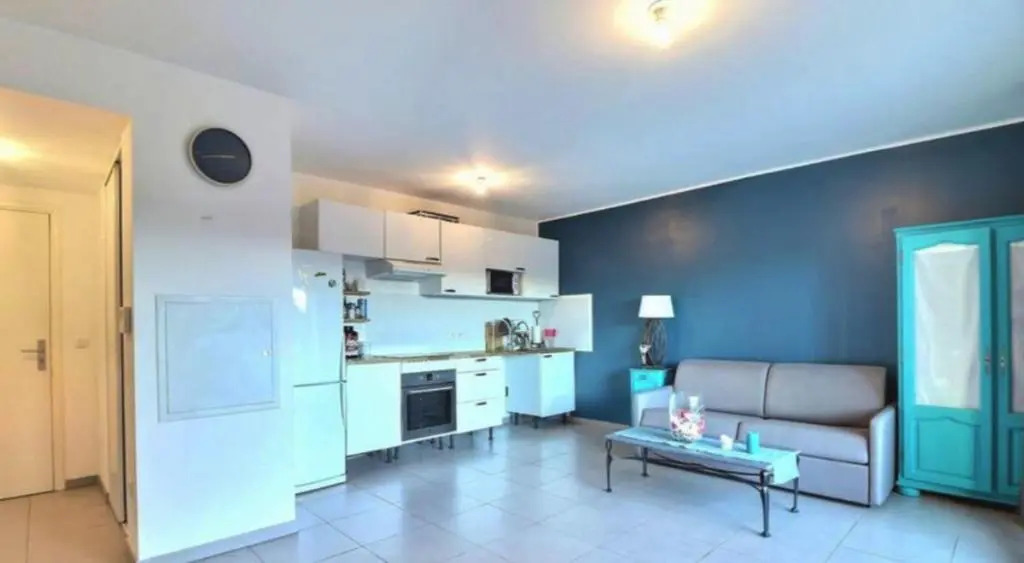 appartement spacieux avec grande terrasse