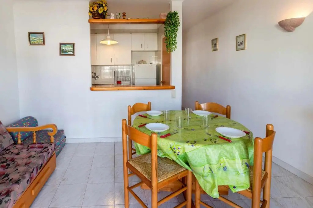 SANT CARLES 25 apartamento zona residencial con terraza