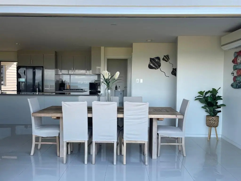 Seachange House