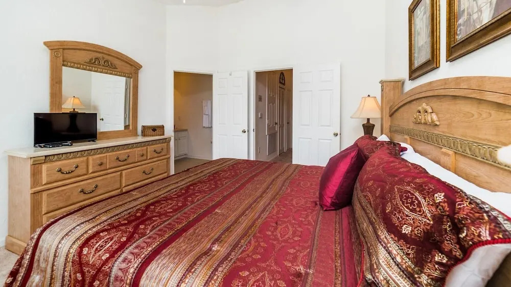2544 Maneshaw Lane - FS