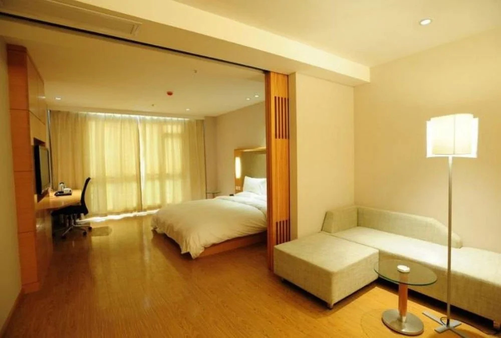 JI Hotel Shanghai Hongqiao