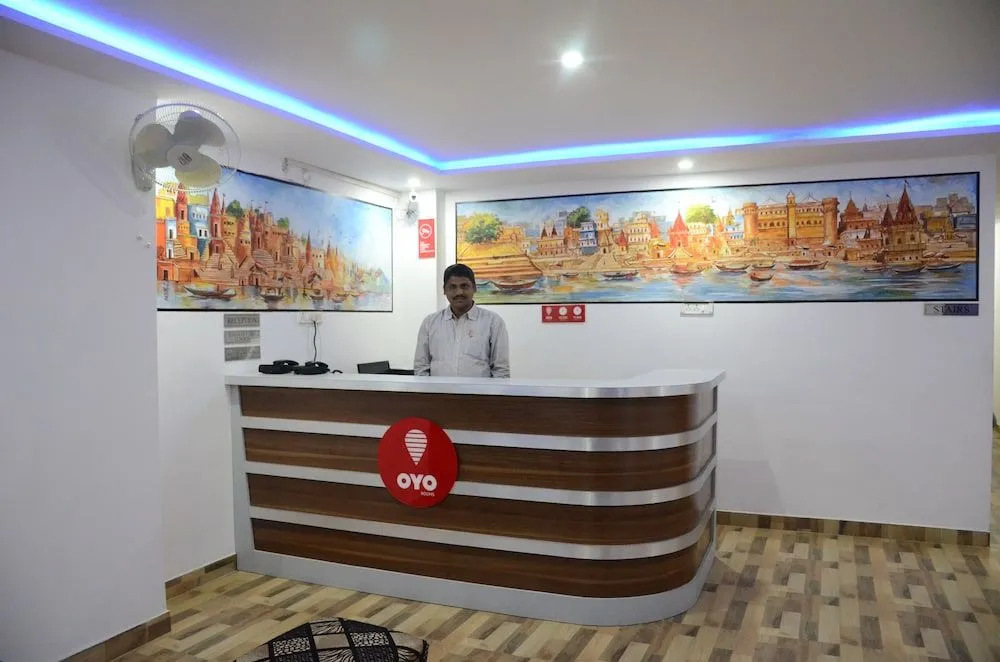 OYO 8448 Hotel Shyamal