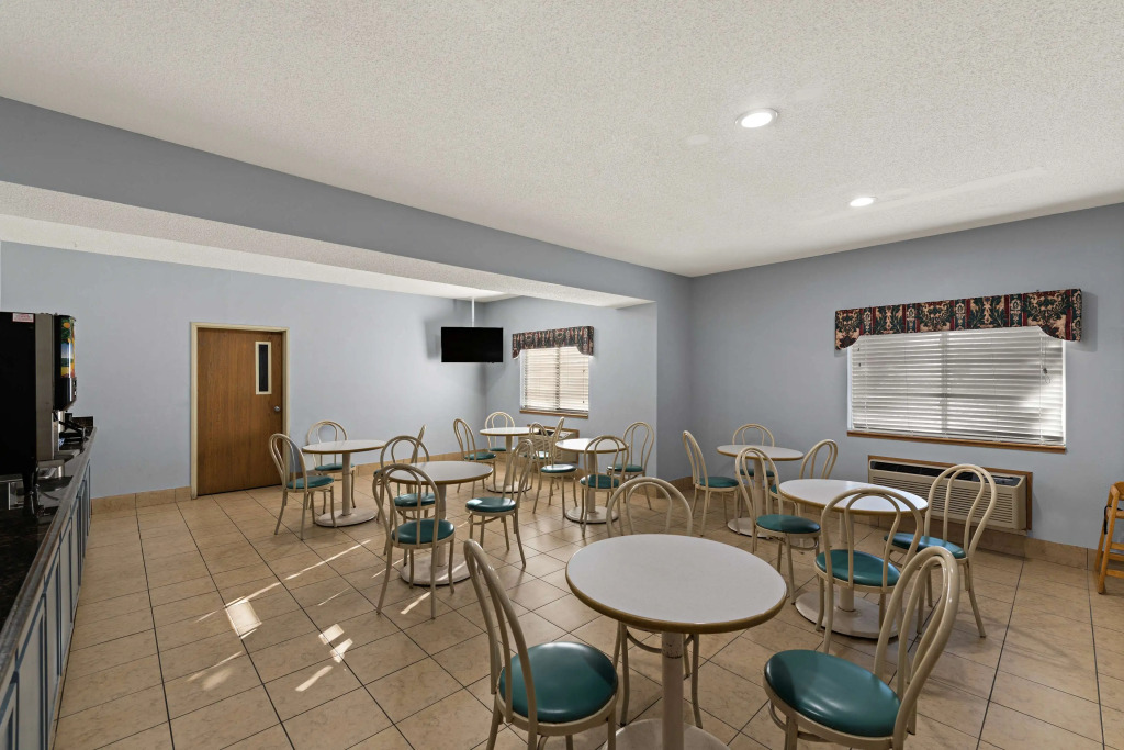 Red Lion Inn & Suites Gretna - Omaha SW