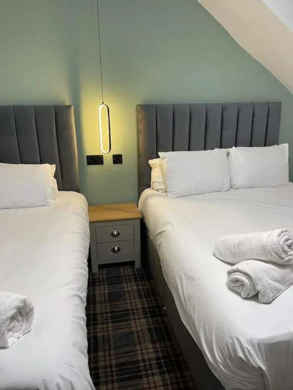 Luis apartments in Leeds