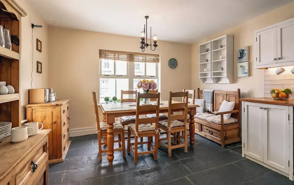 3 Bedroom pet Friendly Home in the Heart of Kenmare Town