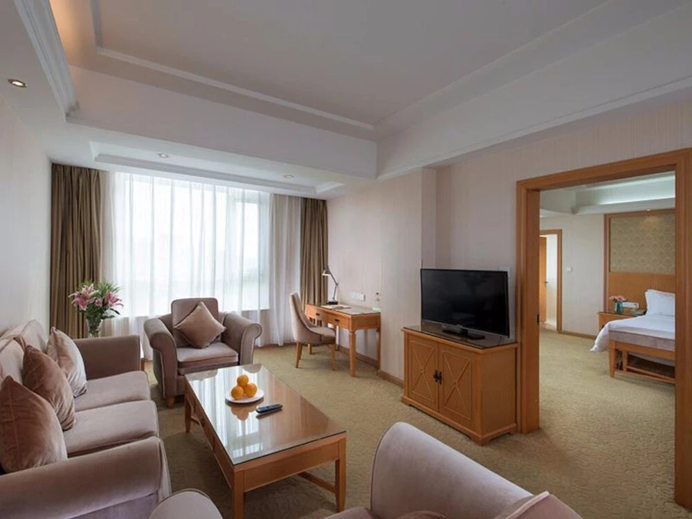 Vienna International Hotel Shenyang Railway Station