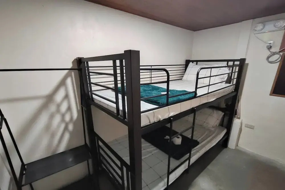La Ud Lounge and Hostel