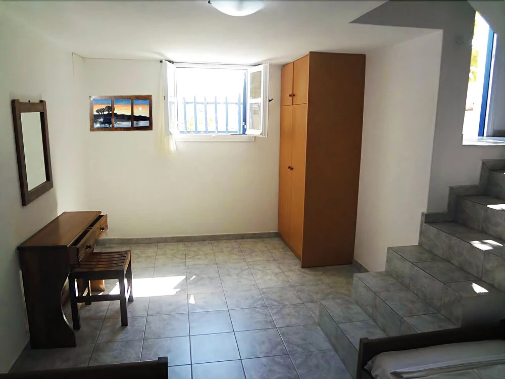 Haroula Apartments