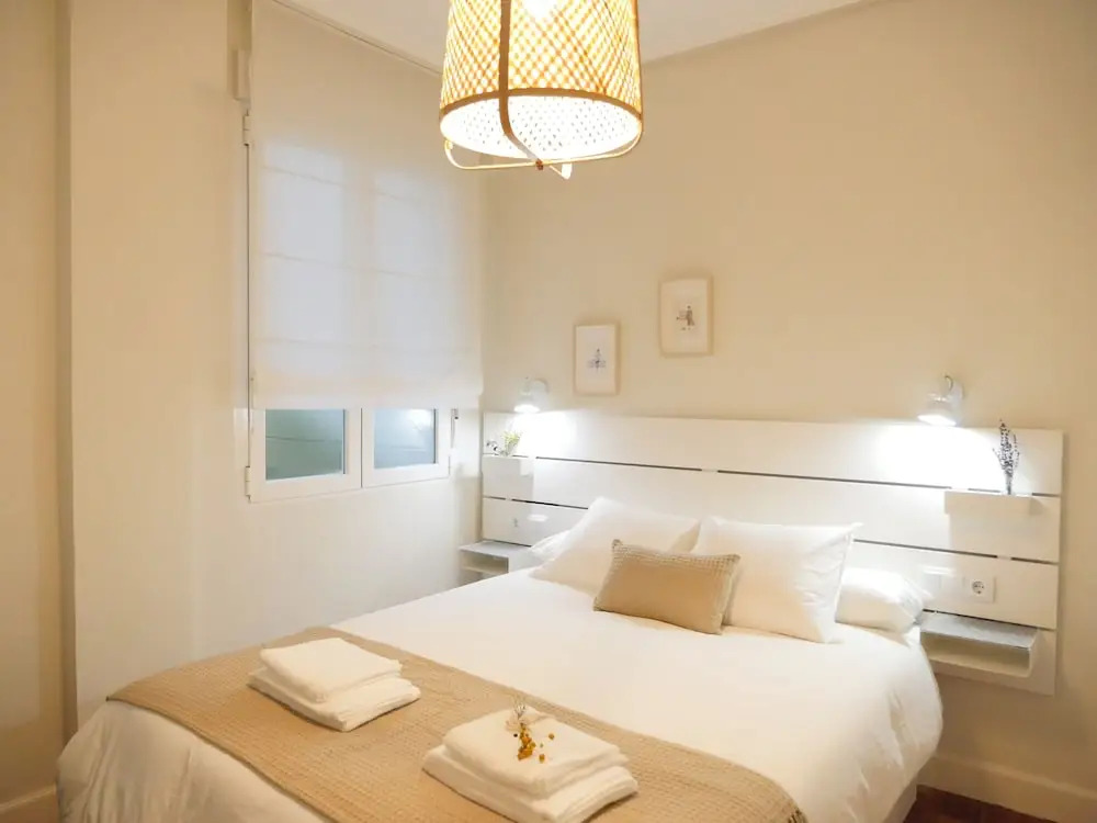 Charming and Stone Throw to Guggenheim & Old Town