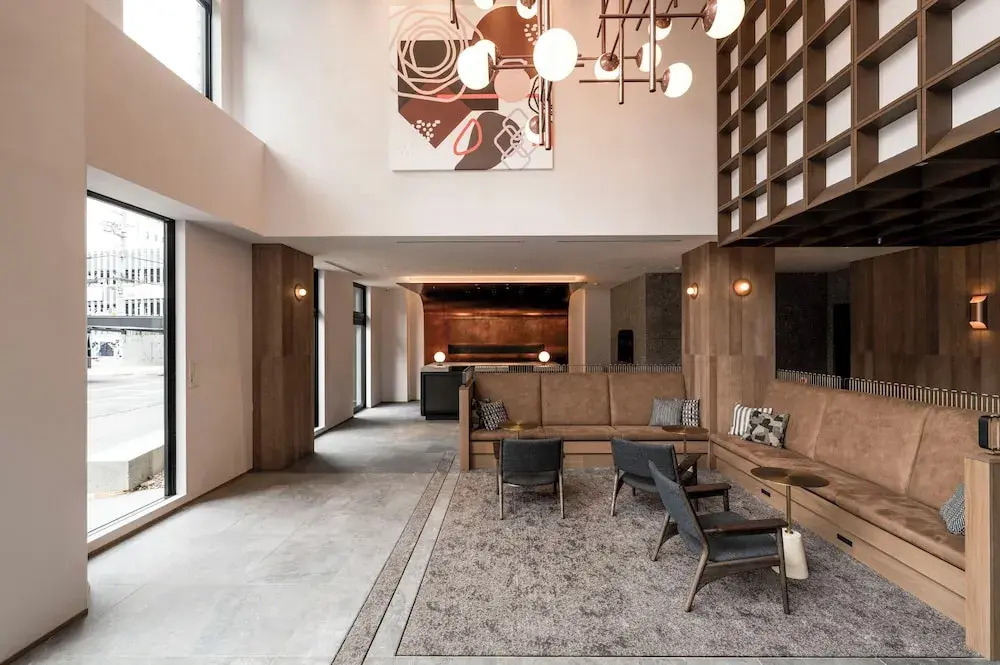 CINQS Hotel