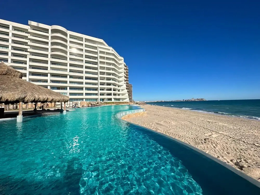 Has it all Beachfront Retreat With Stunning Views
