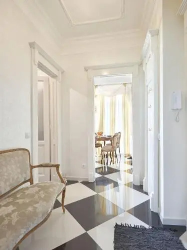 Apart House Plesia