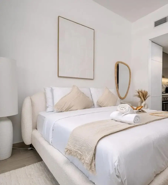 Stylish Studio Getaway 10 Minutes to Dubai Mall