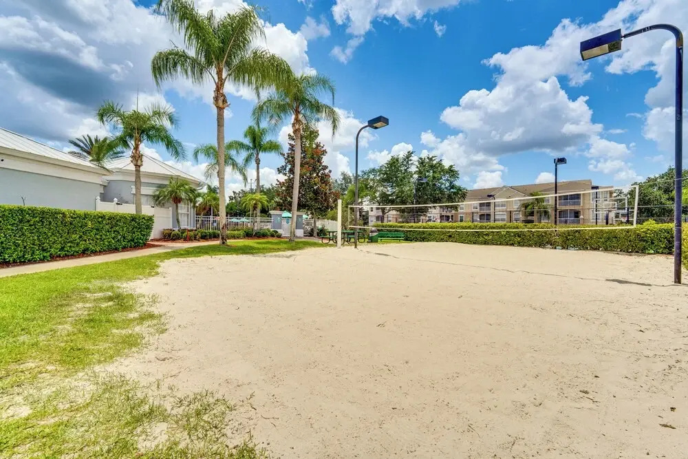 < 5 Mi to Disney: Sun-soaked Kissimmee Escape!