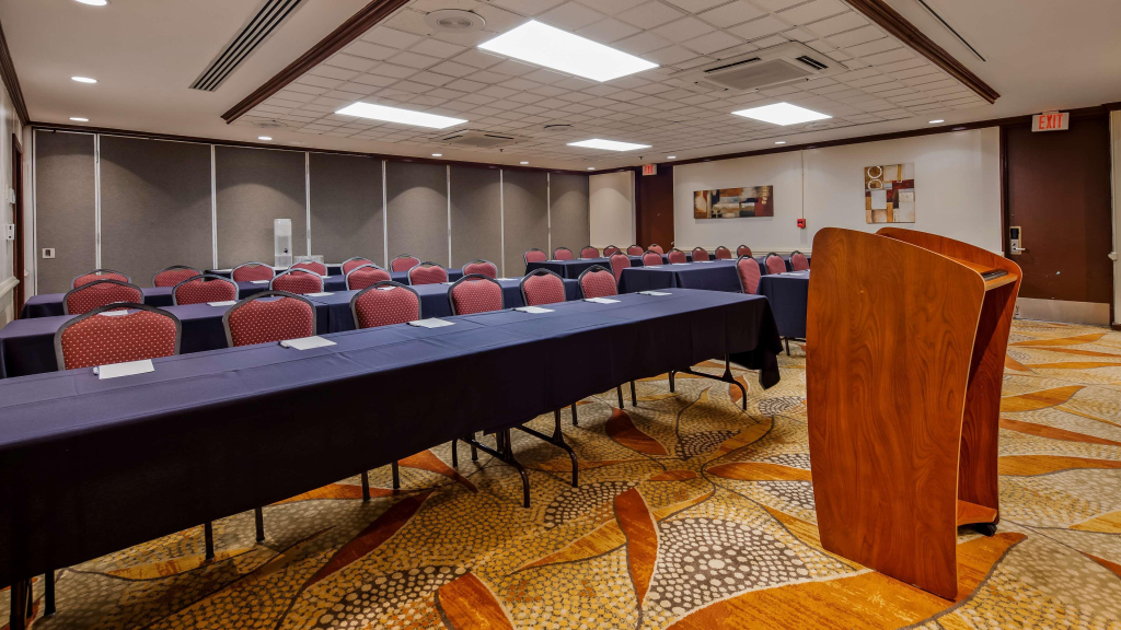 Best Western The Plaza Hotel Honolulu Airport