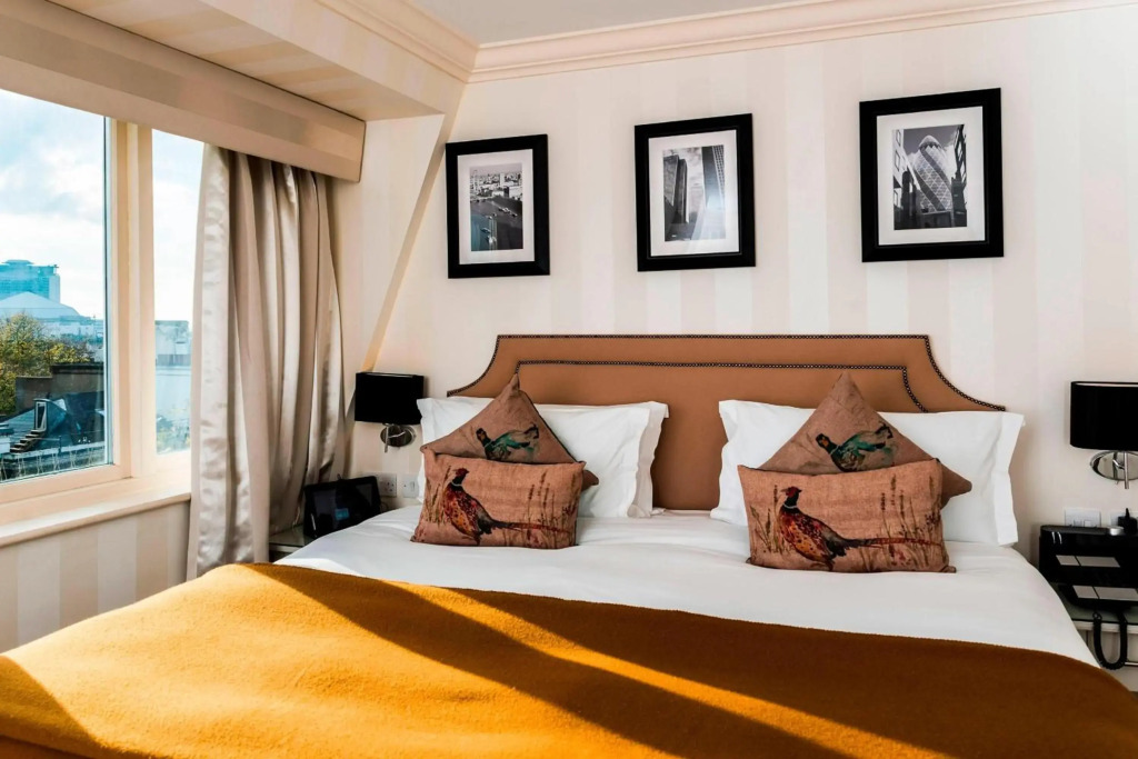 Hotel Xenia, Autograph Collection