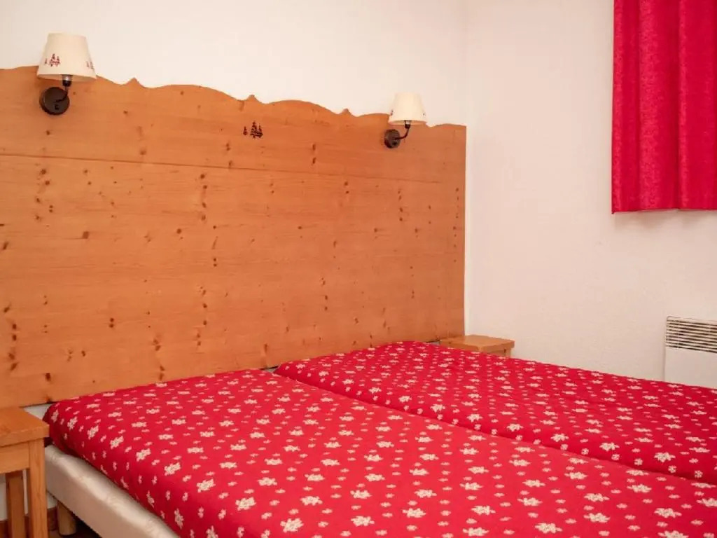 Appartement Puy-Saint-Vincent, 2 pièces, 6 personnes - FR-1-504-108