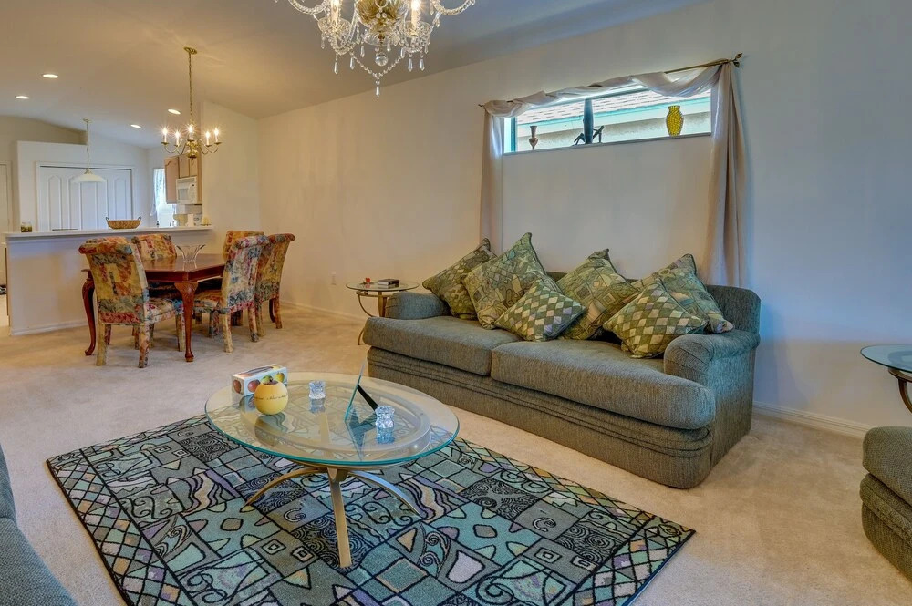 Cozy Zephyrhills Home - 6 Mi to Epperson Lagoon