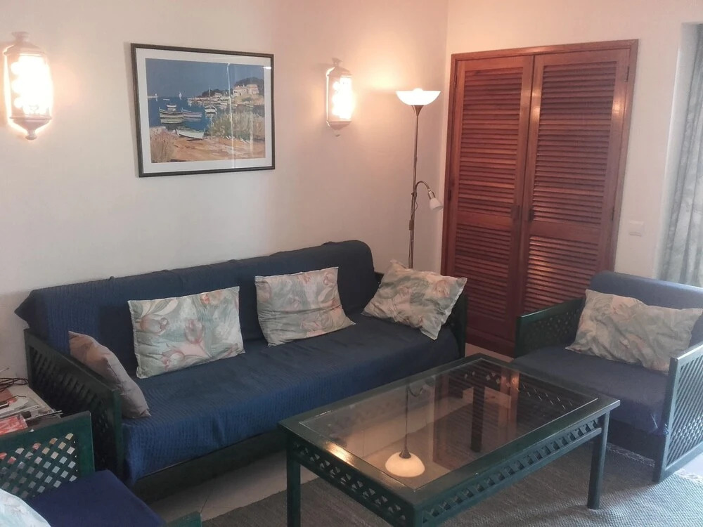 Inviting Duplex 1-bed Apartment in Albufeira Town
