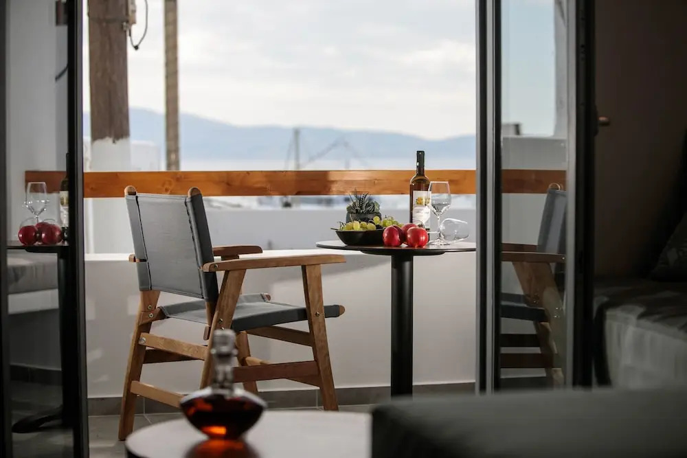 Kissos Luxury Suites