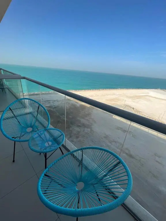 Beautiful Studio Apartment In Al Marjan Island