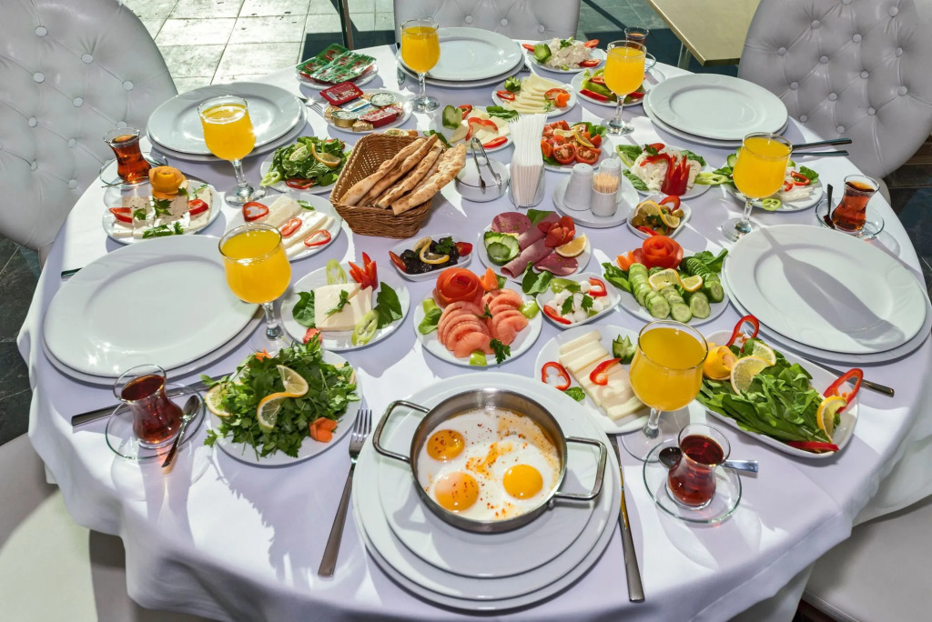 Cevheri's Hotel