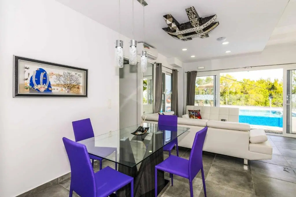 Amare La Vita Villa by Solmar Villas