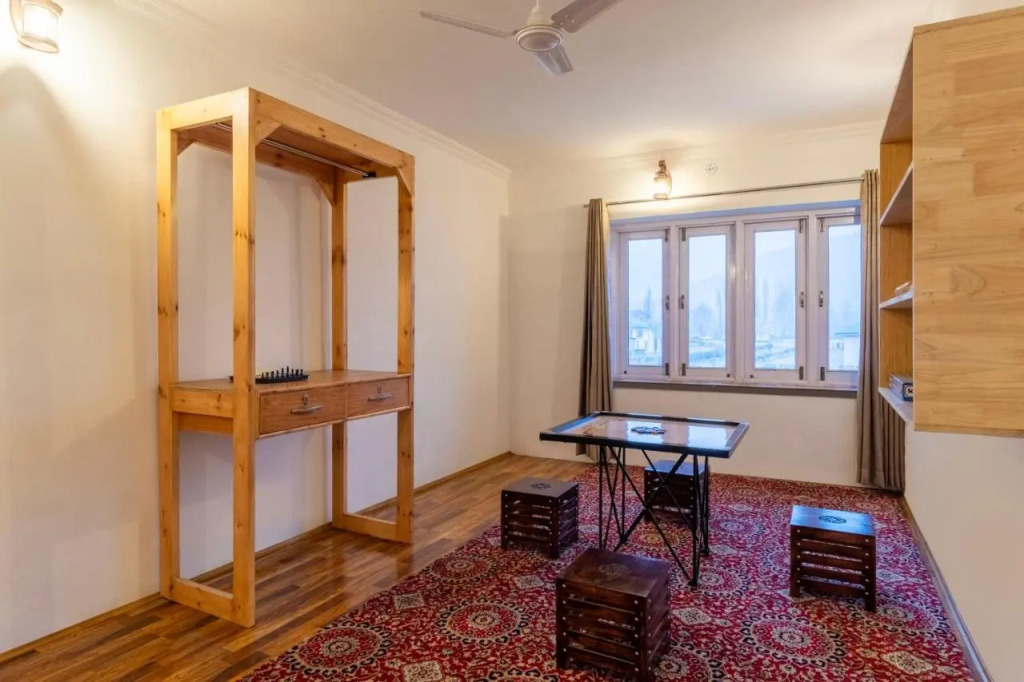 Treebo Vitasta Villa, Srinagar