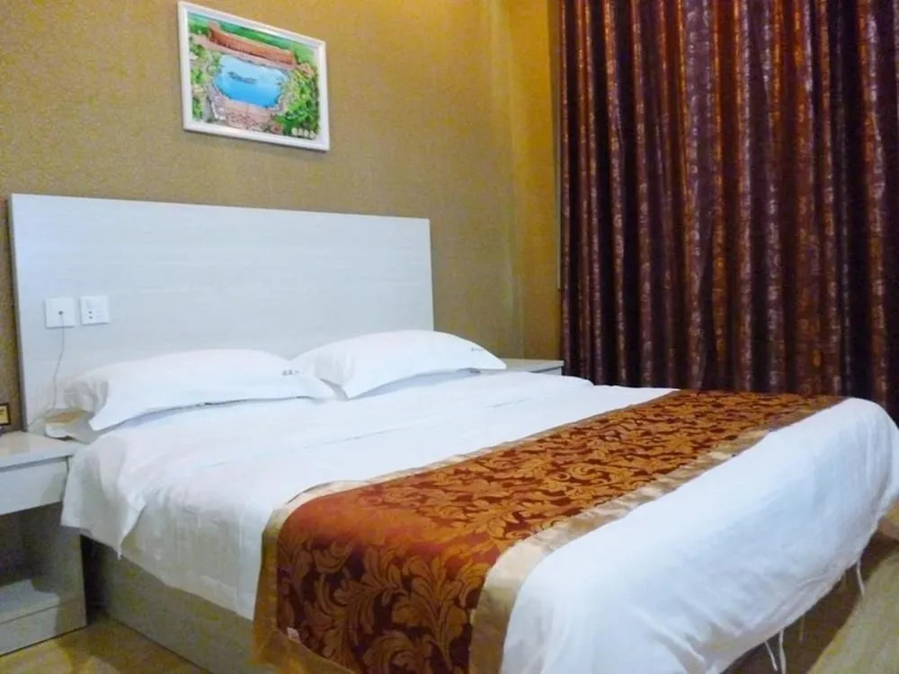 Noah's Ark Hotel