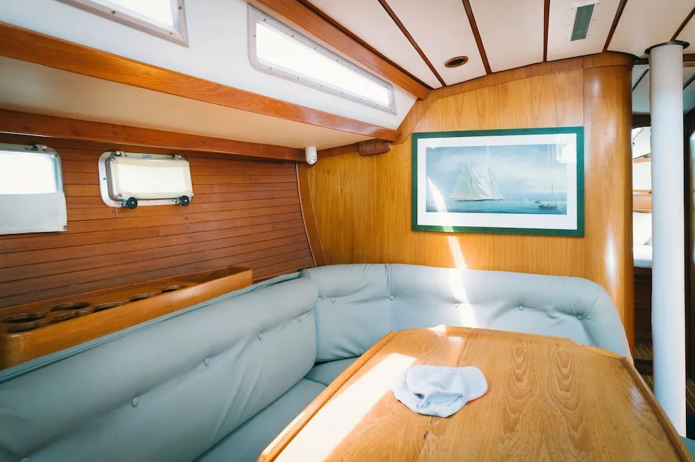 Sheliak boat and breakfast