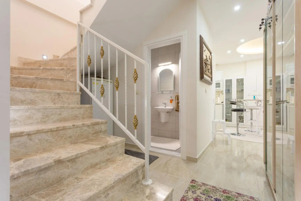 Villa Mina Large Private Pool A C Wifi Car Not Required Eco-friendly - 2834