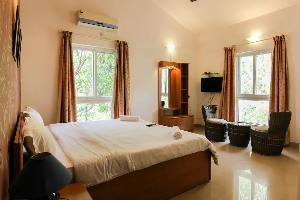 Rainforest - Casa Del Sol, Anjuna - 3 kms from the beach