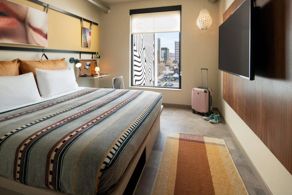Moxy Oakland Uptown