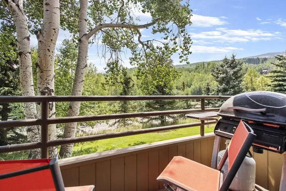 Seasons Four by Snowmass Vacations