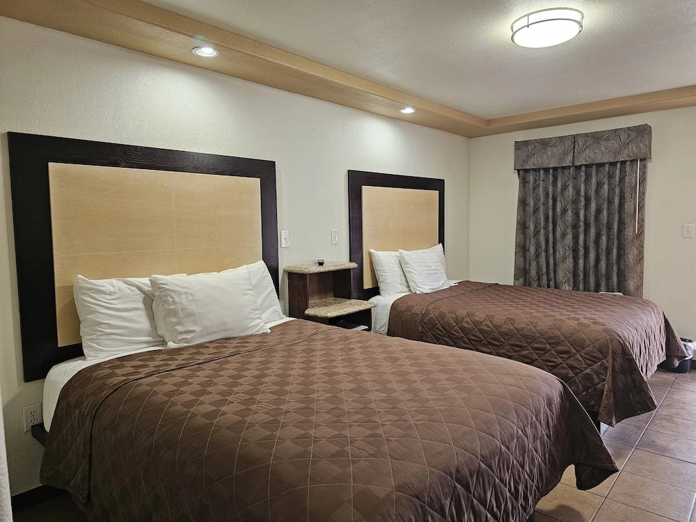 Carrizo Inn