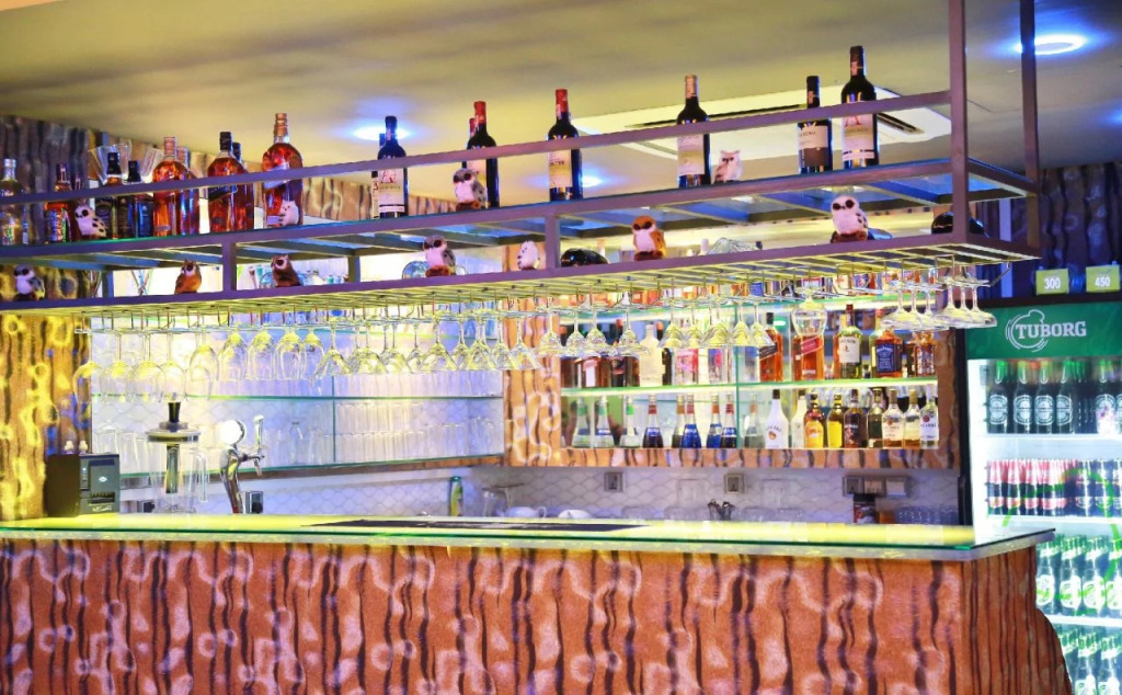Uptown Hotel