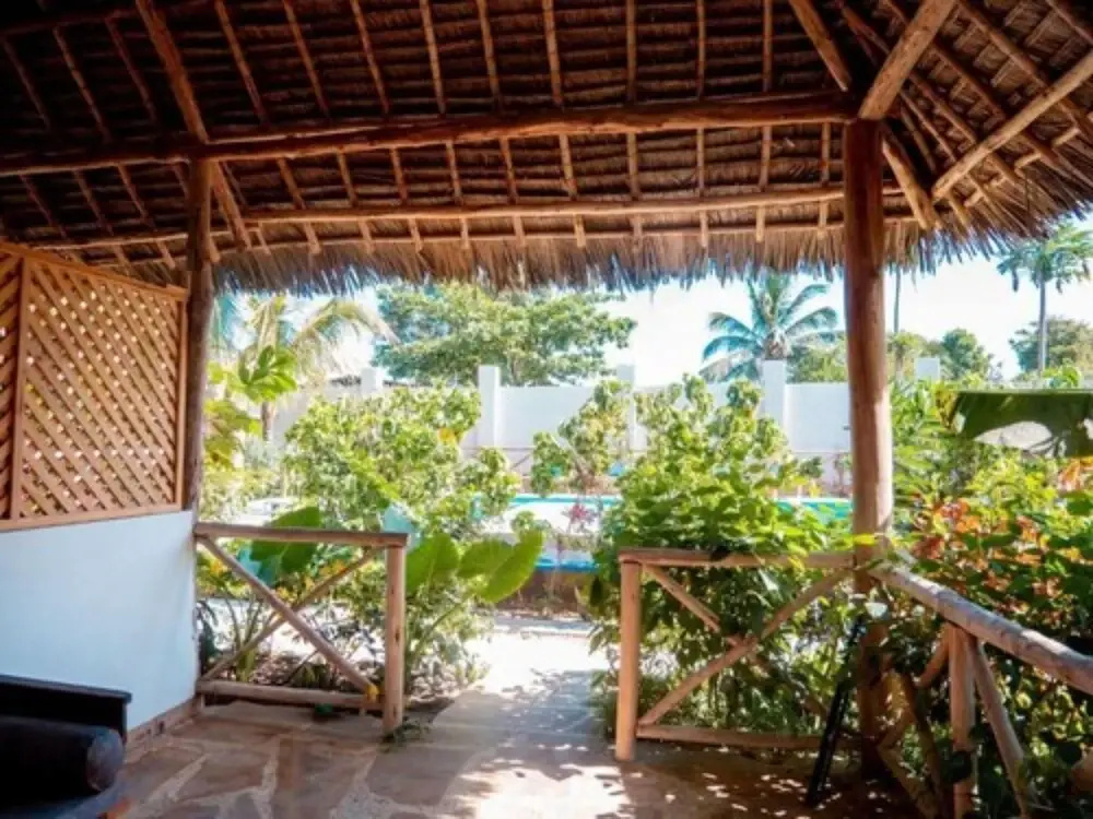 Hapahapa Zanzibar bungalows
