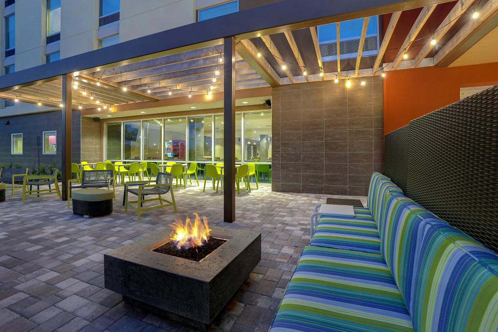 Home2 Suites By Hilton Lakewood Ranch