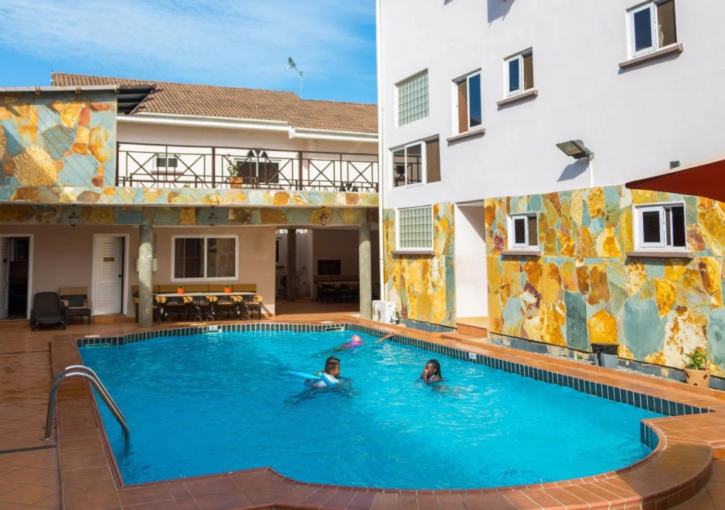 Midindi Hotel