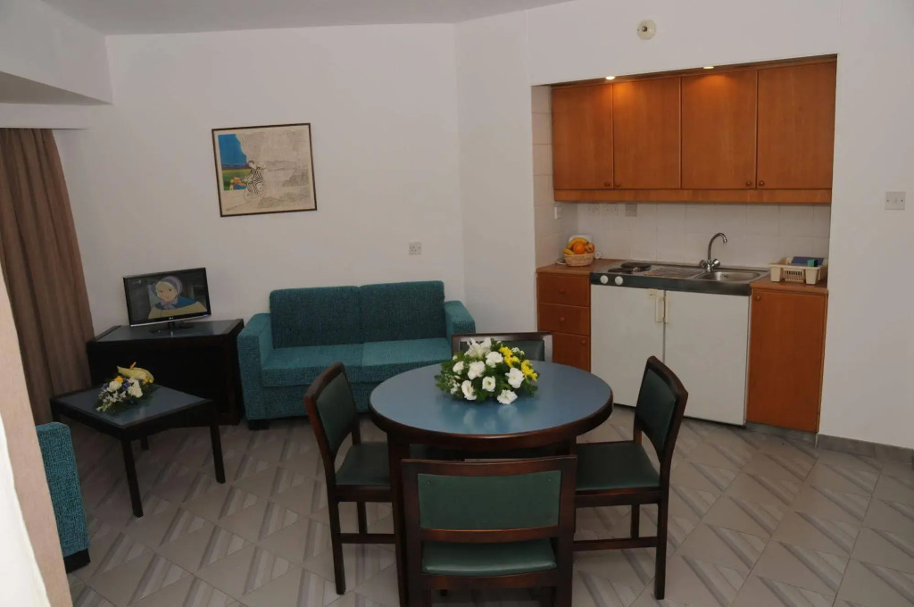 Atrium Zenon Hotel Apartments