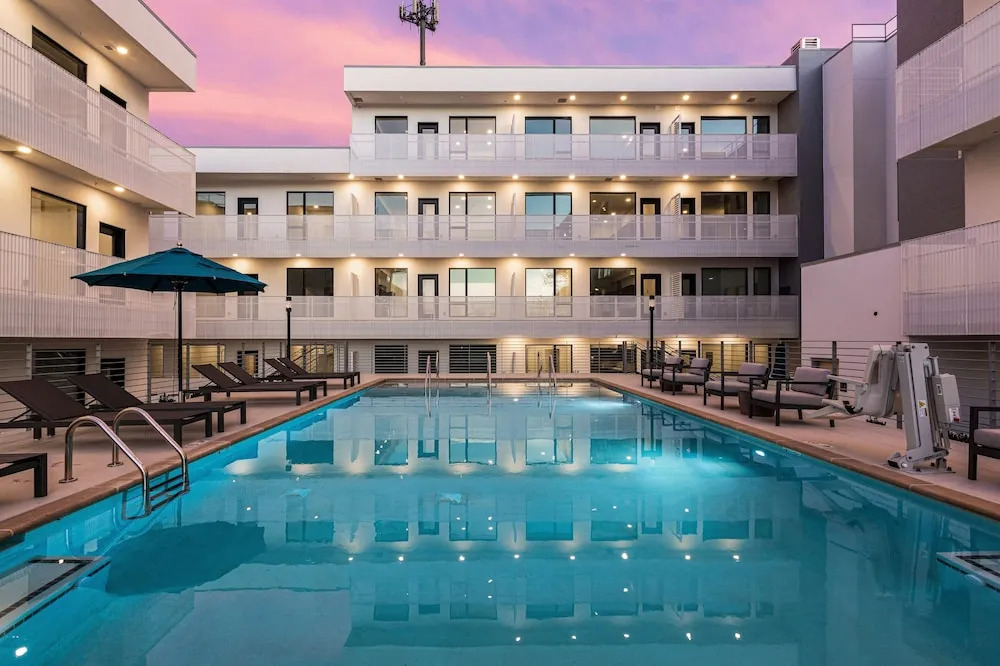 Illume All-new Community Balcony & Bonus Room 2 Bedroom Condo