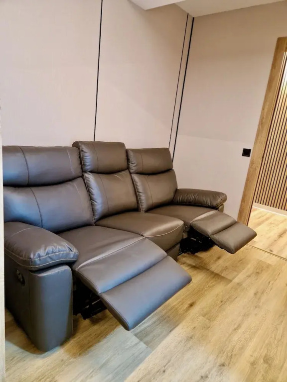 Velvet Hostel Business