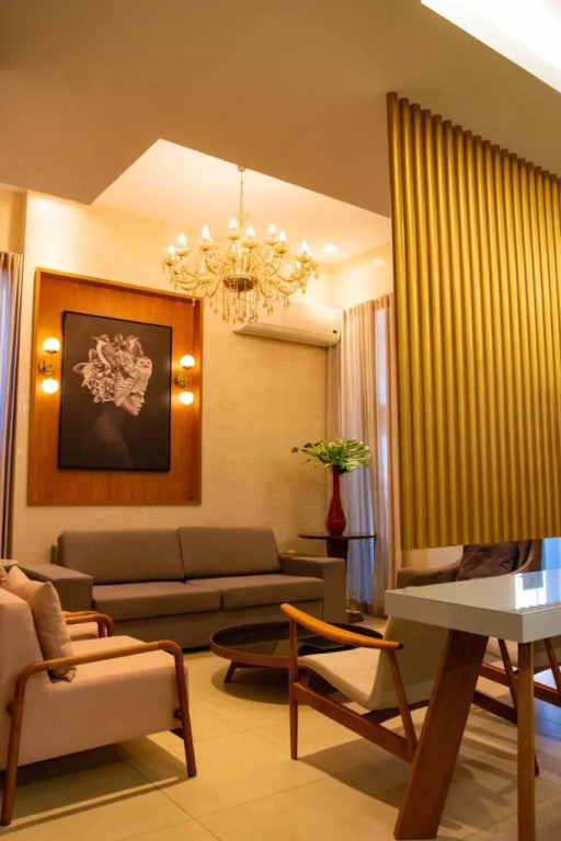 Lis Hotel