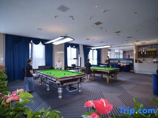 Shuangjia Hotel