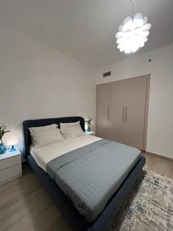 Sea view apartment Yas Island Daily or Monthly renting