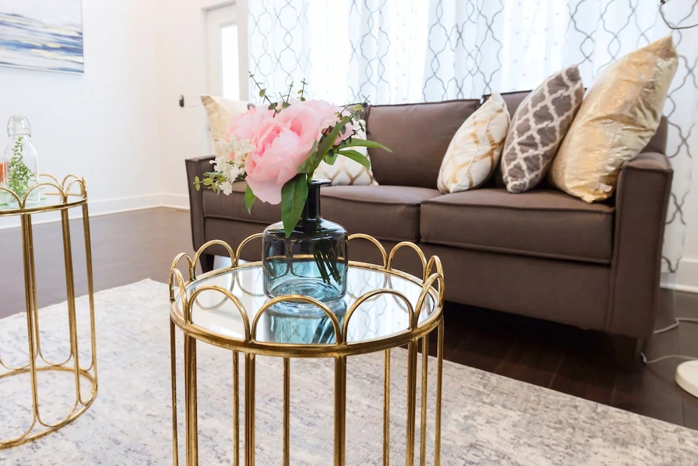 Sanitized Newly Designed Super Chic Indy Home Near Fountain Square!