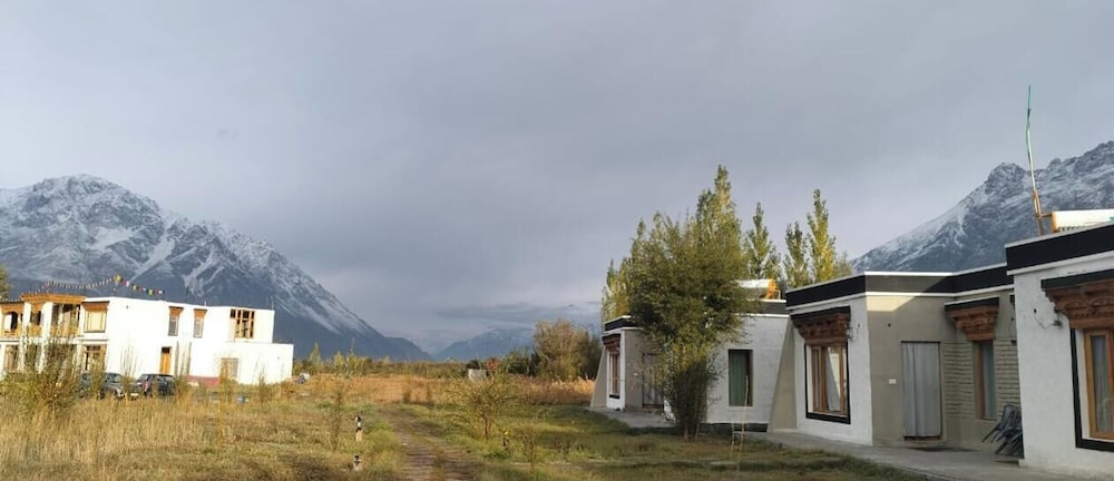 Sky View Resort