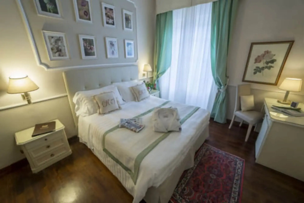 Hotel Jolanda