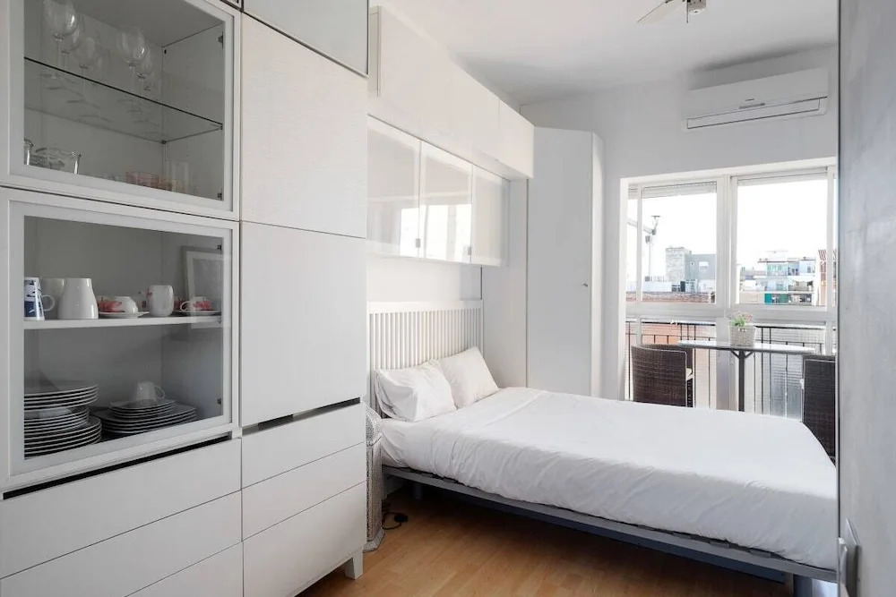 Modern Studio,sleeps3,10min Sagrada Familia Temple