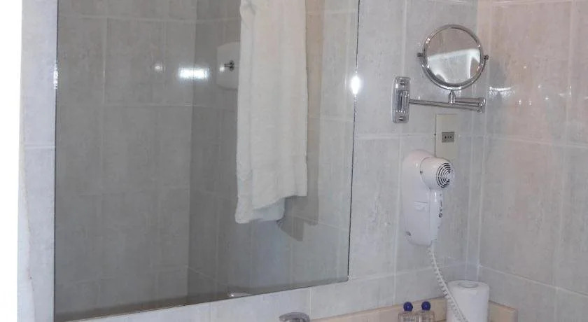 Hotel Bravamar